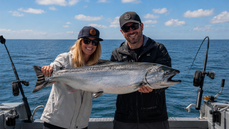A Tourist’s Guide to Salmon Fishing Near Seattle with a Fishing Charter